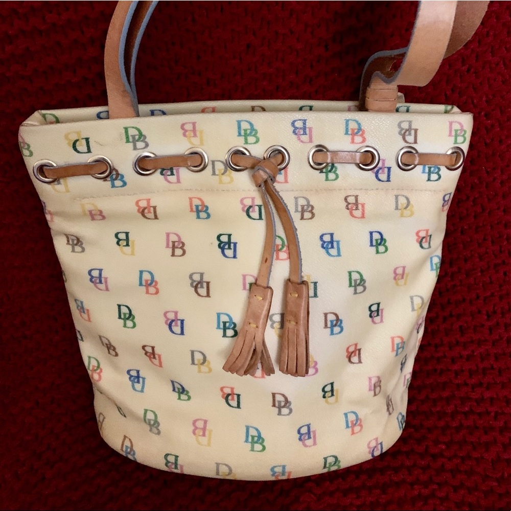 Dooney & Bourke Monogram!! Gorgeous!!!